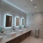 & Otel 4*