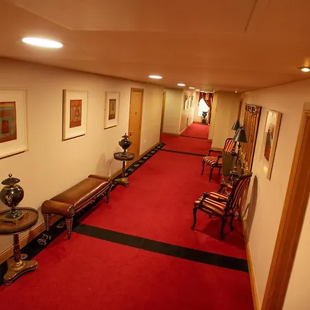 拜洛里芬spa旅馆 4*