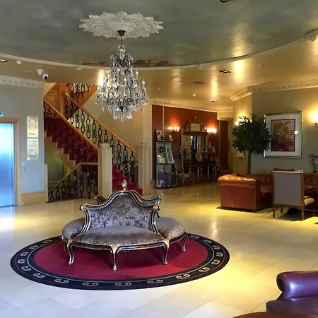 & Hotel Ballyliffin